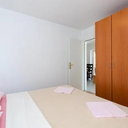 Apartment Ruza *